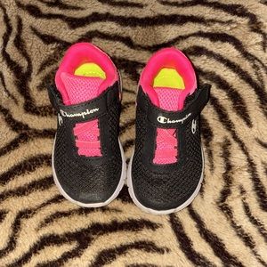 Toddle girl Champion sneakers